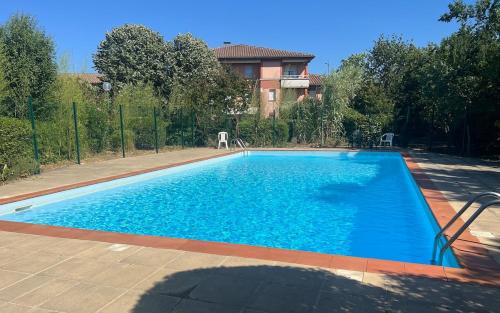 Studio avec Jardin Privé, Piscine, Tennis, Climatisation, calme