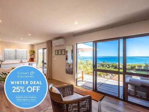 Waiheke Beachfront Apartment - Coast and Country