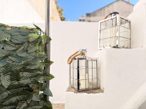 4 Bedroom House with Garden Parking in Benfica Lisbon