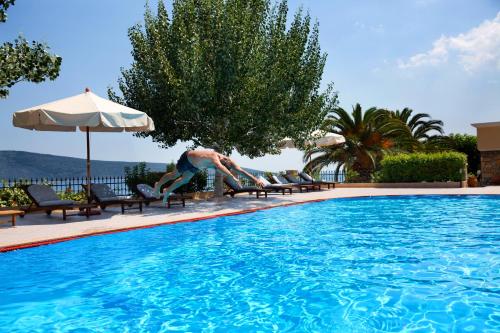 Πισίνα στο ή κοντά στο Alonissos Muses Villas