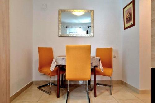Apartments by the sea Novalja, Pag - 13033