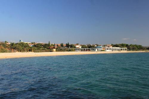 Apartments with parking space Gajac, Pag - 22921