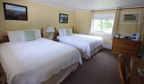 Gallery image of Wilson Lake Inn in Wilton