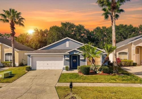 4BR King Beds 12 Guest Disney Game Rm Heated Pool photo 3