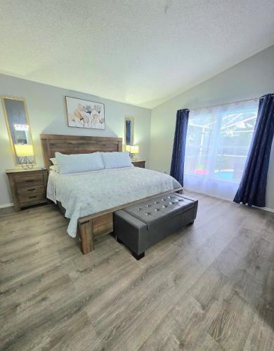4BR King Beds 12 Guest Disney Game Rm Heated Pool photo 7
