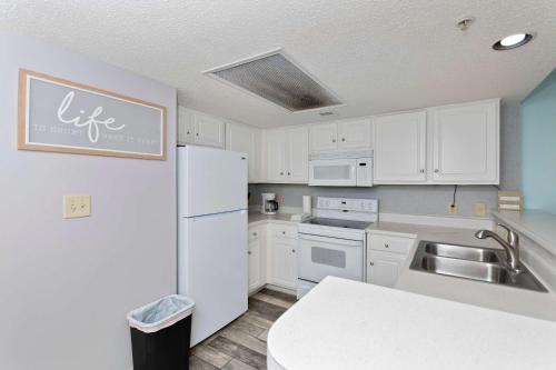 Charming Beach View 3BR King Pool B152 photo 5