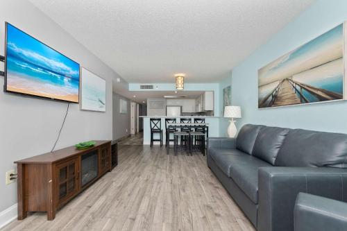 Charming Beach View 3BR King Pool B152 photo 11