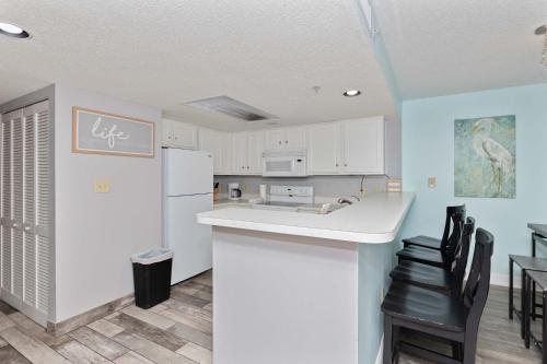 Charming Beach View 3BR King Pool B152 photo 31