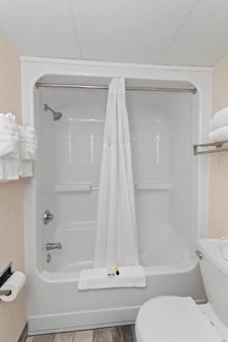 Charming Beach View 3BR King Pool B152 photo 48