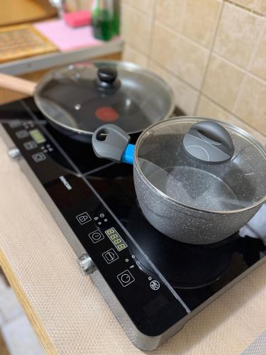 Cozy Home Full Kitchen Inverter AC Steps to Metro