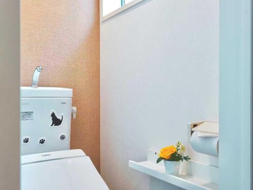 Spacious home right at the entrance to Tsuruhashi Shopping Street