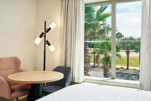 Hampton Inn & Suites Destin photo 9