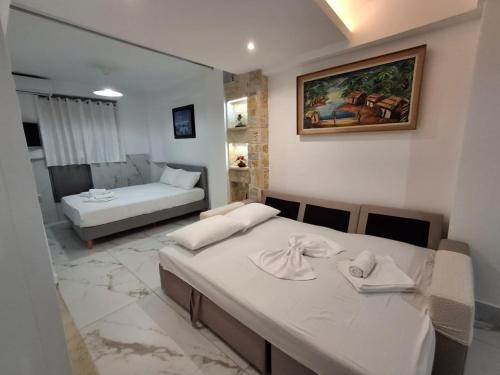 Νektarios - Modern Studio near Port & Center of Piraeus, 2min Bus,Self Check-in