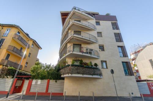 VivimiHome-Bicocca Comfort Stay with Garage