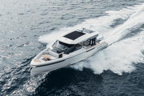 Luxury Boat Cruise in Crete