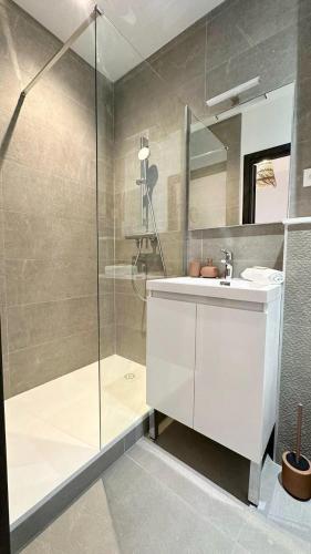 Vitton 2 - 1 Bedroom - Montchat