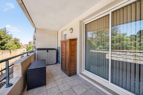 T3 moderne avec balcon & accès rapide à la plage