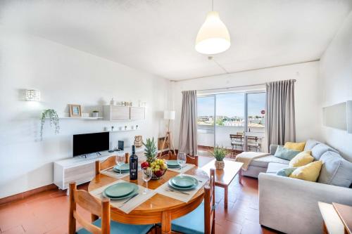 Silchorro charmant appartement vue piscine et mer