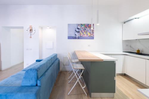 Quiet and Modern Apartment near Metro M1