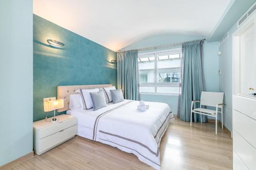 Atico dentro de la Isla Puerto Marina - Holiday Rentals Apartment