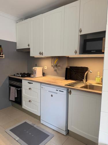 Apartamento t2 com vista mar