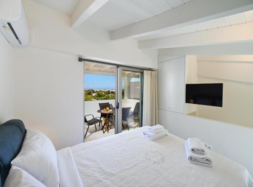 Azure II Suite Sea View Maisonette near Lefkada