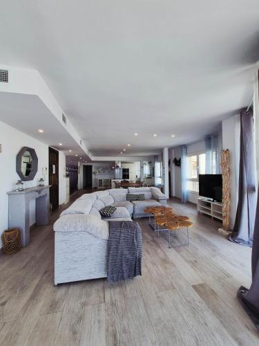 Port Luxury Apartment