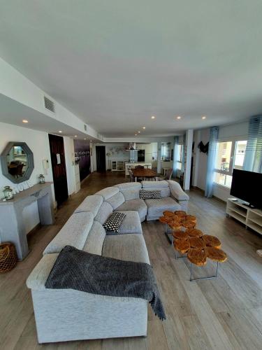 Port Luxury Apartment