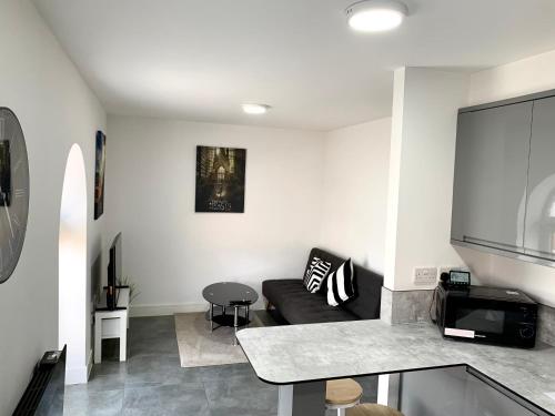 Falcon Crest Lodge - 2BR-Sleeps 7 - Free Parking - Wi-Fi photo 22