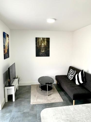 Falcon Crest Lodge - 2BR-Sleeps 7 - Free Parking - Wi-Fi photo 19