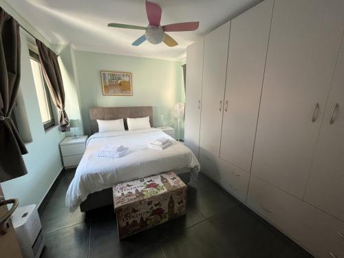 Cozy 2BR in Ano Poli with Sea View