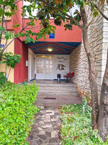 Hostel Amfora
