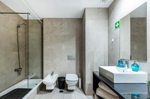 ROCHA TOWER - 8B