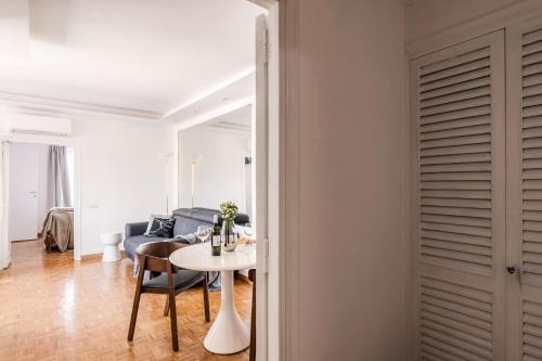 The Best Rent - Bright one-bedroom apartment in the Barberini area