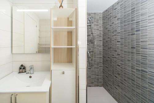 WELCS APARTAMENTO 352 EMP con piscina comunitaria