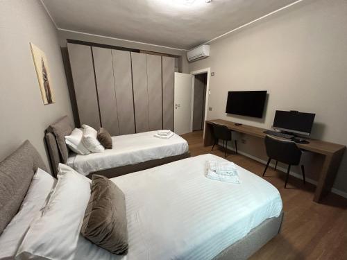 Cerano8 Design Apartment - Fashion District