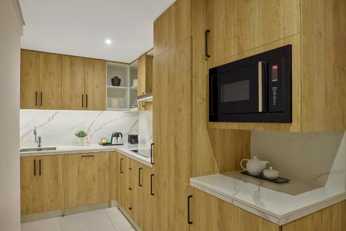 Makarem Haram view suites