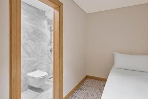 Makarem Haram view suites