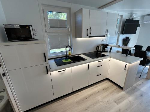 MOLO - Floating House Pula
