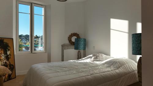 Superbe Appartement 4 pièces dans Villa de charme rénovée proche plages et centre ville d'Antibes, Côte d'Azur