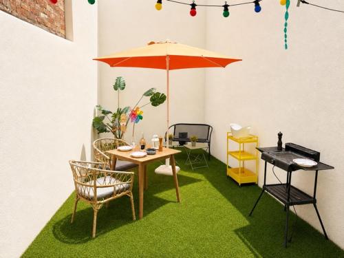Square Perdiguier Studio avec Terrasse