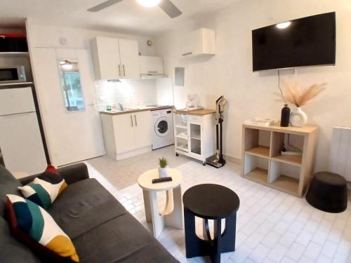 Studio cosy avec piscines à 5 min de la plage
