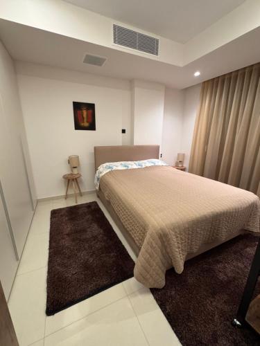 The Minimalist Suite