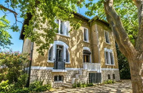 Chambre dans villa privée, charme et confort proche Vélodrome & plages - Parking privé photo 1