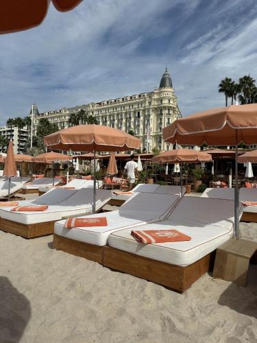 Studio terrasse Cannes, 10min gare, 15min plages