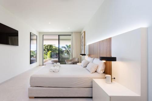 Siam Blue 1, Heated Pool, Sea views, BBQ