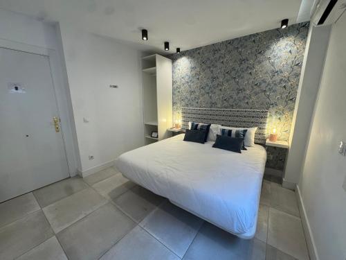 Apartamentos Pío XII, Madrid
