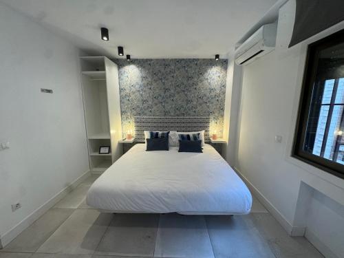 Apartamentos Pío XII, Madrid