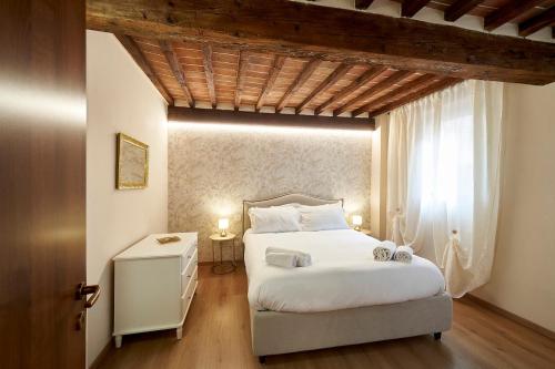 Casa di Chiara AC - Fast WiFi - Tuscan Charm - Near Historic Center