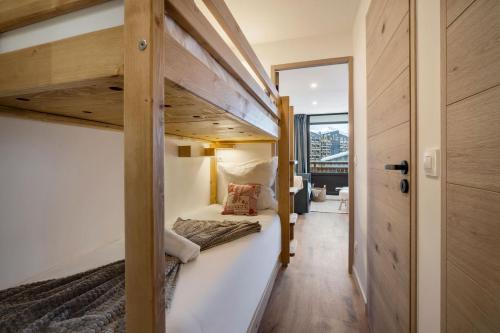 Charming 6-Person Flat - Heart of Val Thorens, 3 Vallées Ski Area